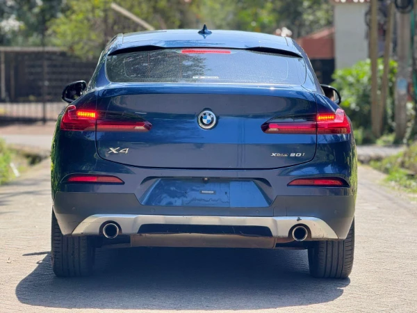 2018 BMW X4 xDrive 20i