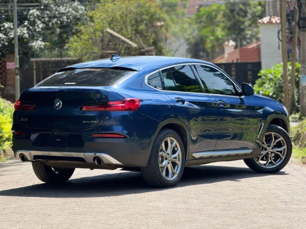 2018 BMW X4 xDrive 20i