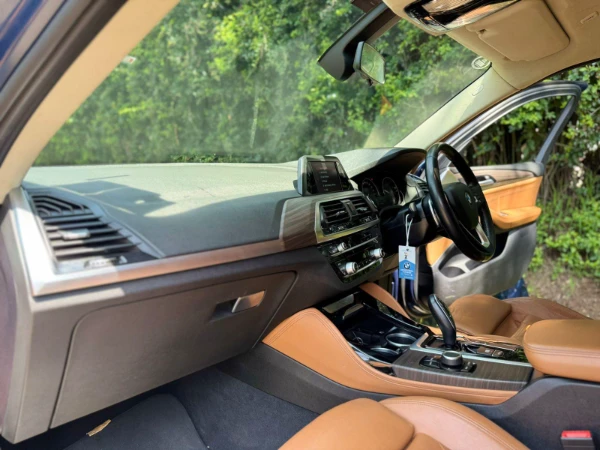 2018 BMW X4 xDrive 20i