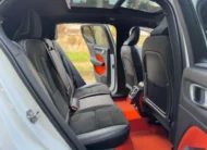 2019 Volvo XC40 AWD R-Design Sunroof