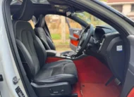 2019 Volvo XC40 AWD R-Design Sunroof