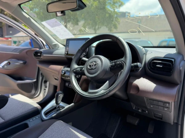 2020 Toyota Yaris Hybrid