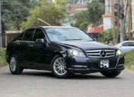 2012 Mercedes Benz C200