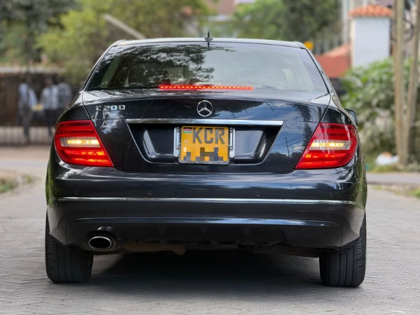 2012 Mercedes Benz C200