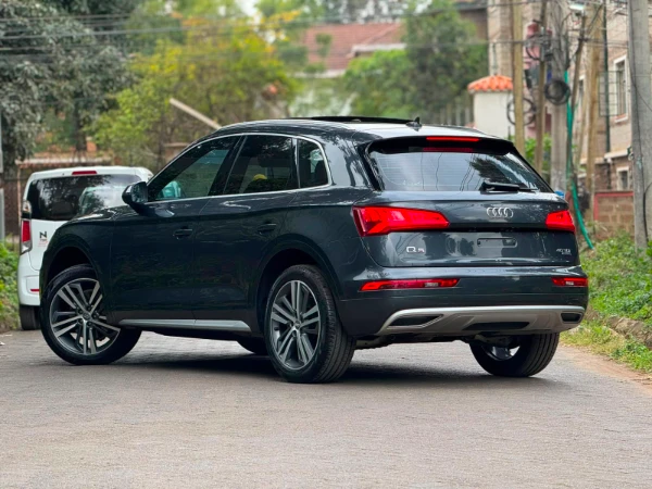 2019 Audi Q5 40 TDI Quattro