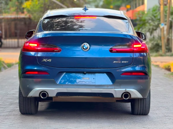 2018 BMW X4 xDrive 20i