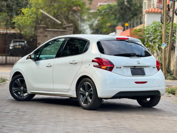 2017 Peugeot 208