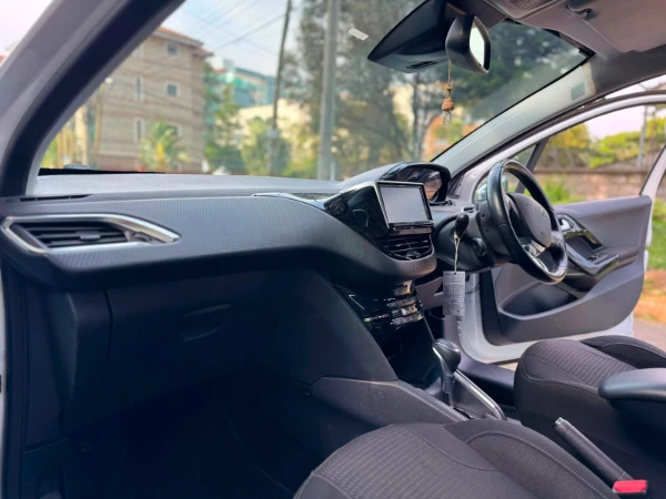 2017 Peugeot 208