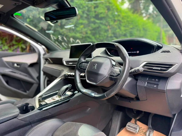 2019 Peugeot 5008 Low Mileage Sunroof