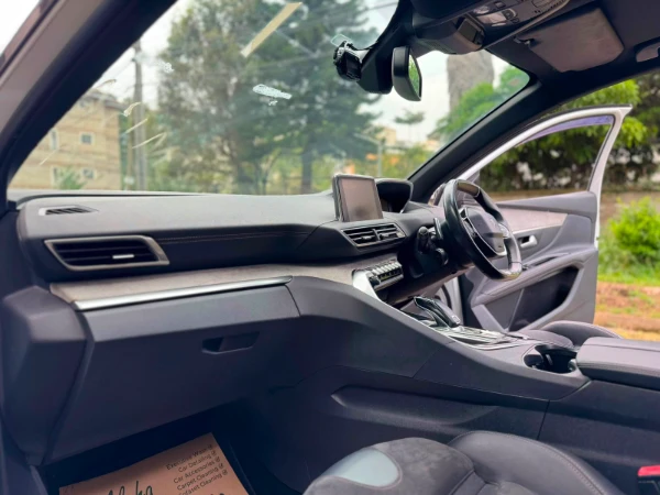 2019 Peugeot 5008 Low Mileage Sunroof