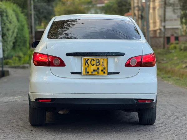 2008 Nissan Bluebird