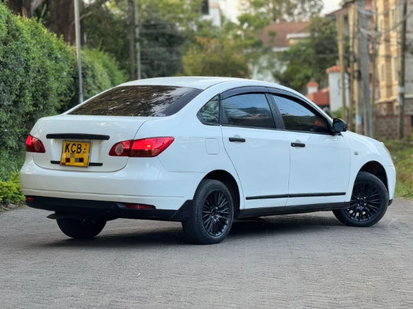 2008 Nissan Bluebird