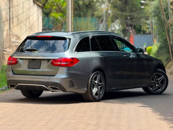 2019 Mercedes Benz C180 Wagon