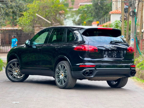 2018 Porsche Cayenne Sunroof