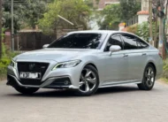 2018 Toyota Crown RS