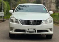 2012 Toyota Crown Royal Saloon