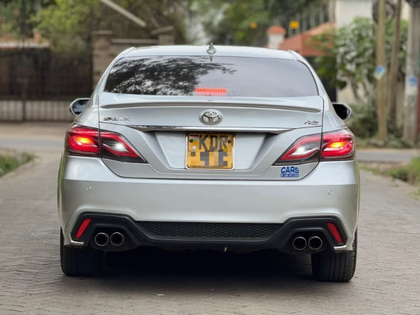 2018 Toyota Crown RS