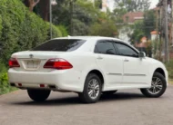 2012 Toyota Crown Royal Saloon