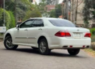 2012 Toyota Crown Royal Saloon