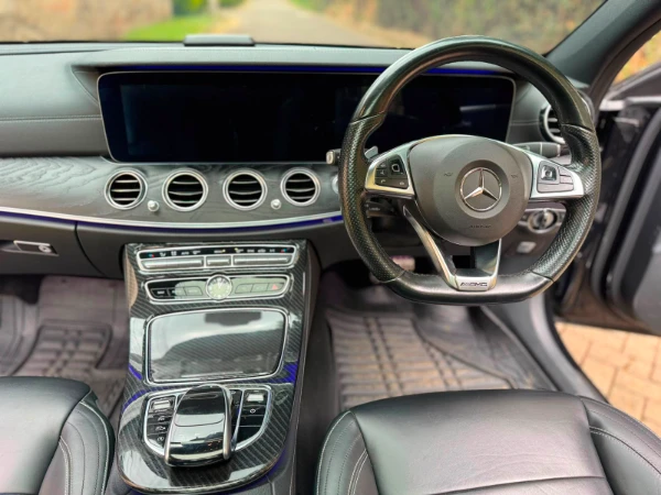 2017 Mercedes Benz E200 Sunroof