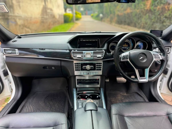 2014 Mercedes Benz E300 Sunroof