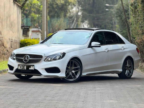 2014 Mercedes Benz E300 Sunroof