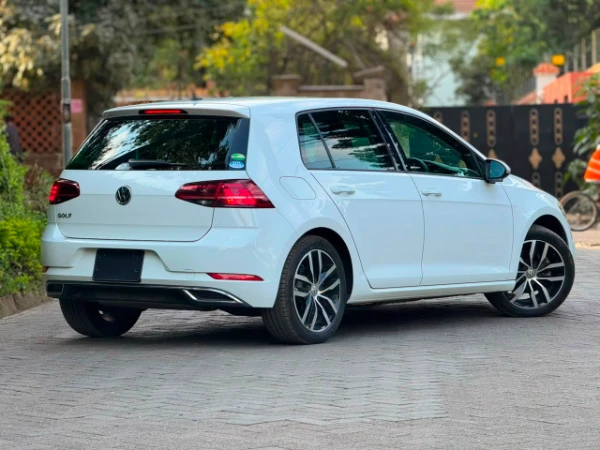 2019 Volkswagen Golf
