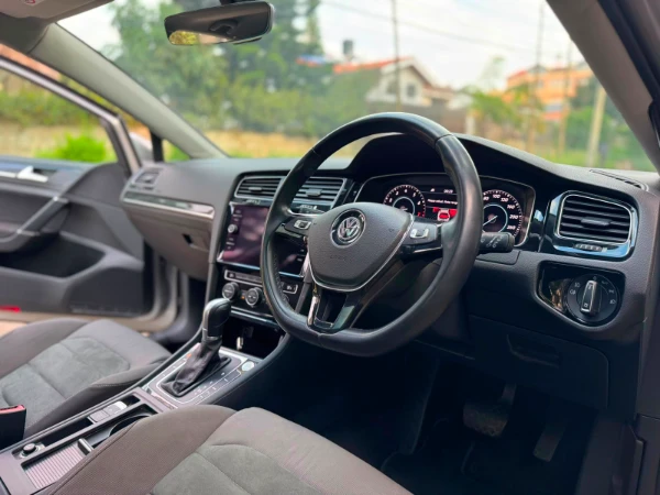 2019 Volkswagen Golf 280 TSI Sunroof