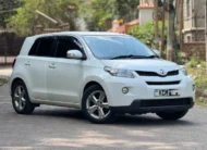 2010 Toyota IST