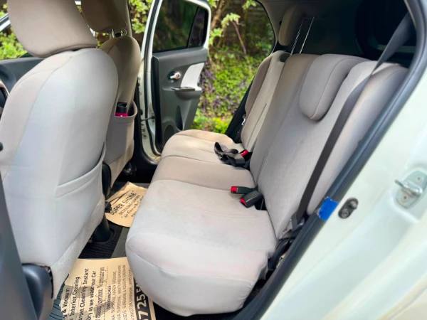 2010 Toyota IST