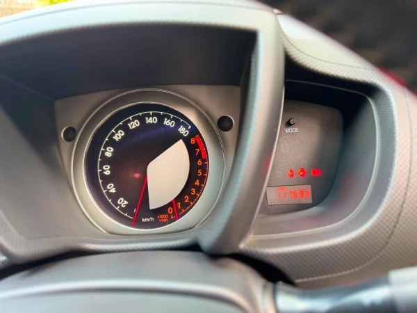 2010 Toyota IST