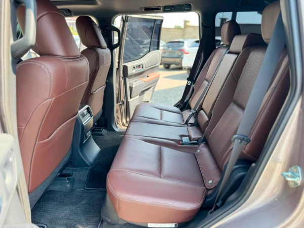 2024 Toyota Landcruiser Prado J250