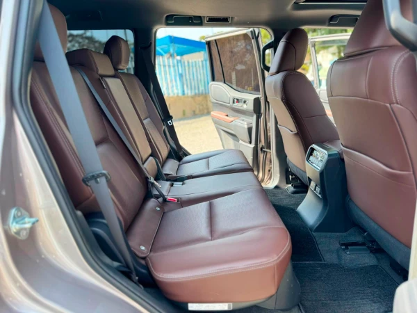 2024 Toyota Landcruiser Prado J250