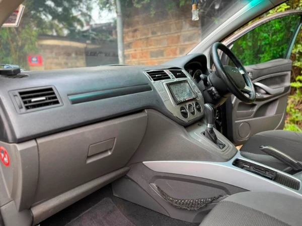 2012 Ford Kuga