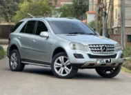 2010 Mercedes Benz ML300 4Matic