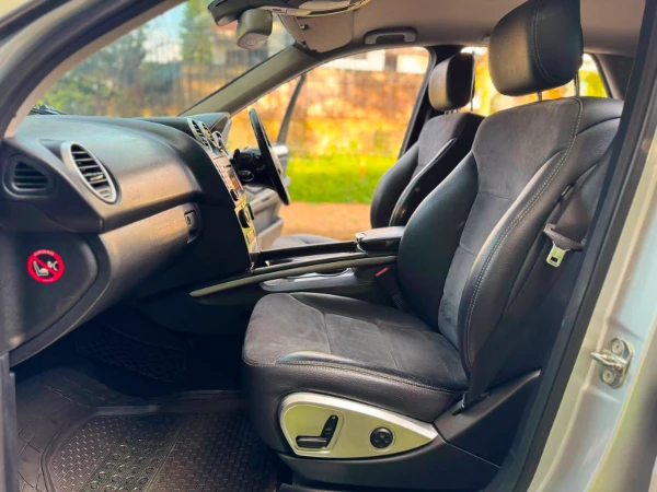 2010 Mercedes Benz ML300 4Matic