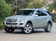 2010 Mercedes Benz ML300 4Matic