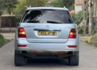 2010 Mercedes Benz ML300 4Matic