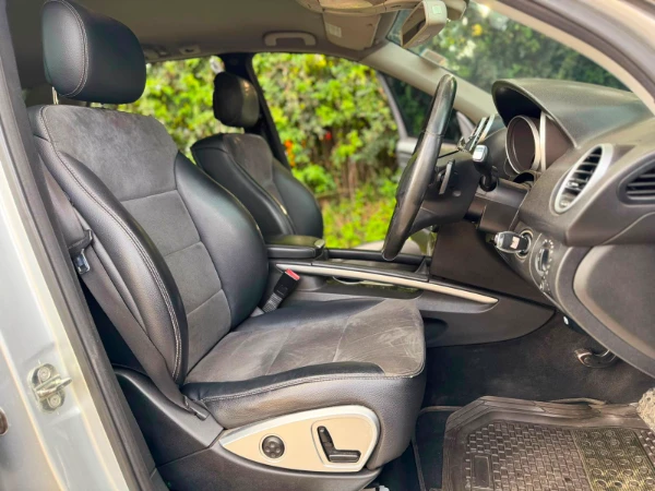 2010 Mercedes Benz ML300 4Matic