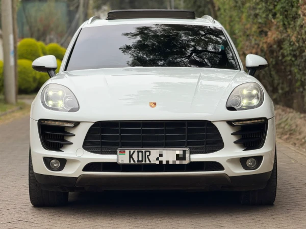 2014 Porsche Macan S Sunroof