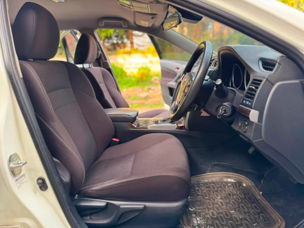 2016 Toyota Mark X