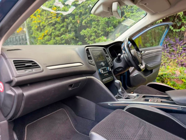 2019 Renault Megane Wagon