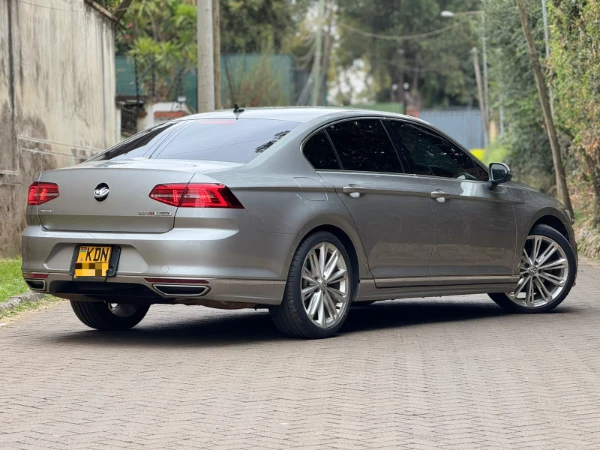 2016 Volkswagen Passat 2.0 TSI