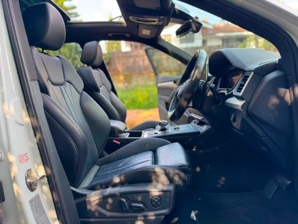 2019 Audi Q5 Quattro 45TFSI