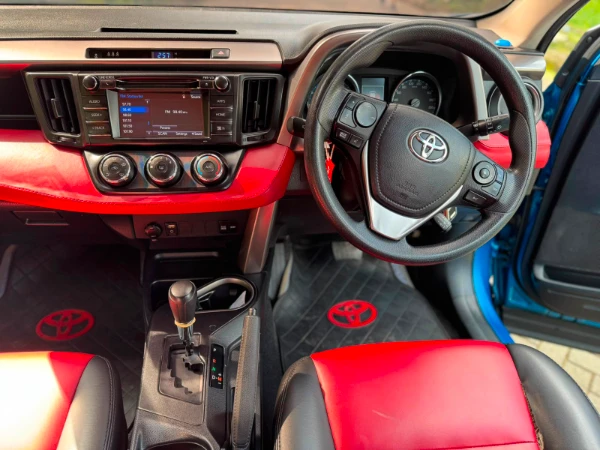 2018 Toyota RAV4