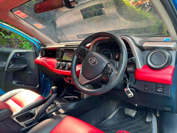 2018 Toyota RAV4