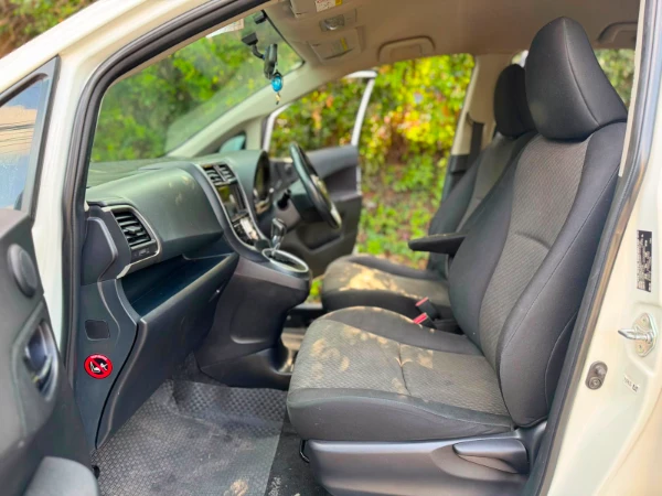 2015 Toyota Ractis
