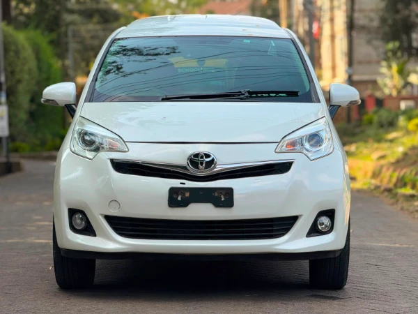 2015 Toyota Ractis