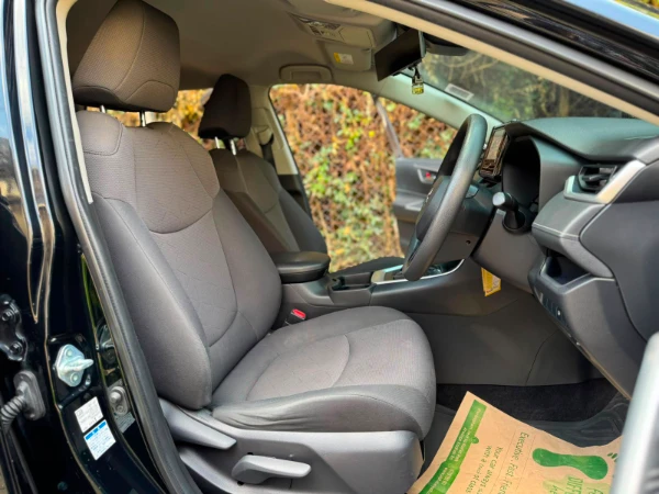 2019 Toyota Rav4 Low Mileage