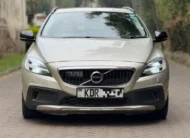 2017 Volvo V40 T5 AWD Cross Country